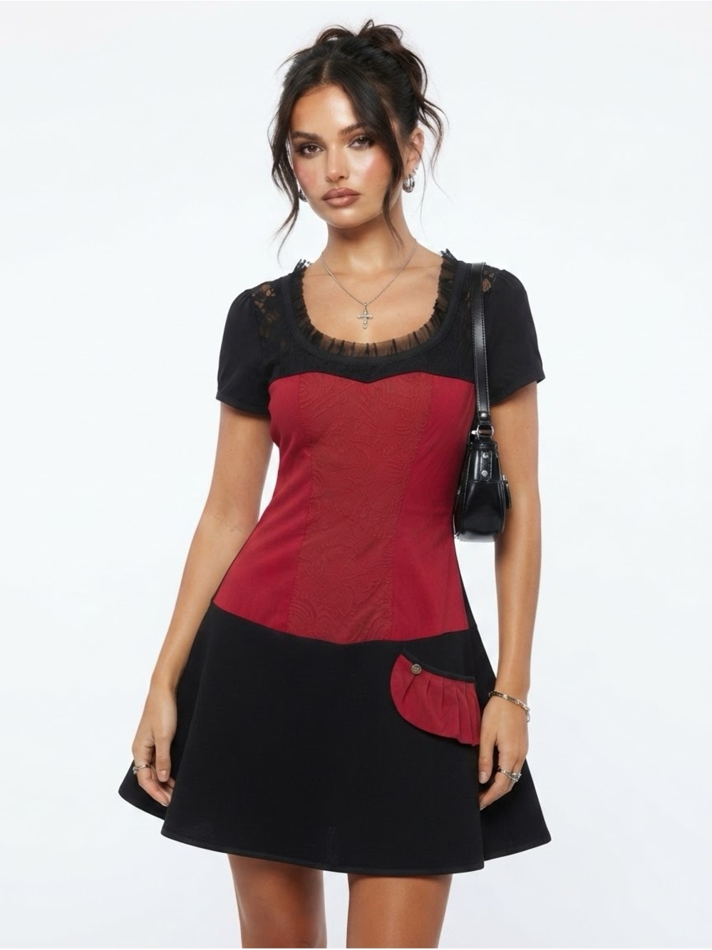 Kollontaï Black and Red Contrast Short Sleeve Dress Size S